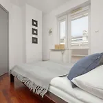 Cozy Apartment With Parking Near Warsaw Babice Airport By Noclegi Renters