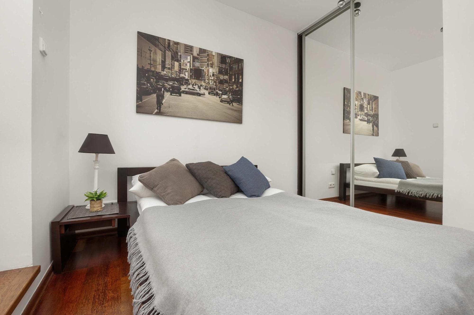 Cozy With Parking Near Babice Airport By Renters Warszawa